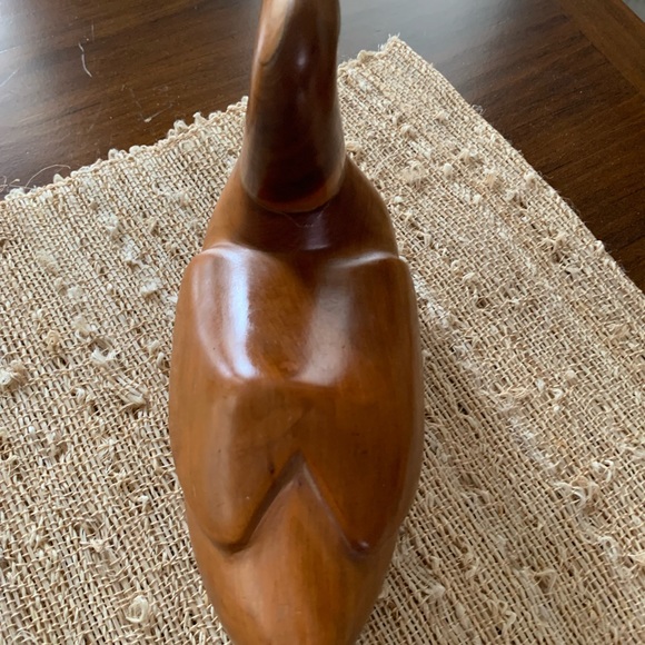 Hand carved wood duck - Picture 5 of 10